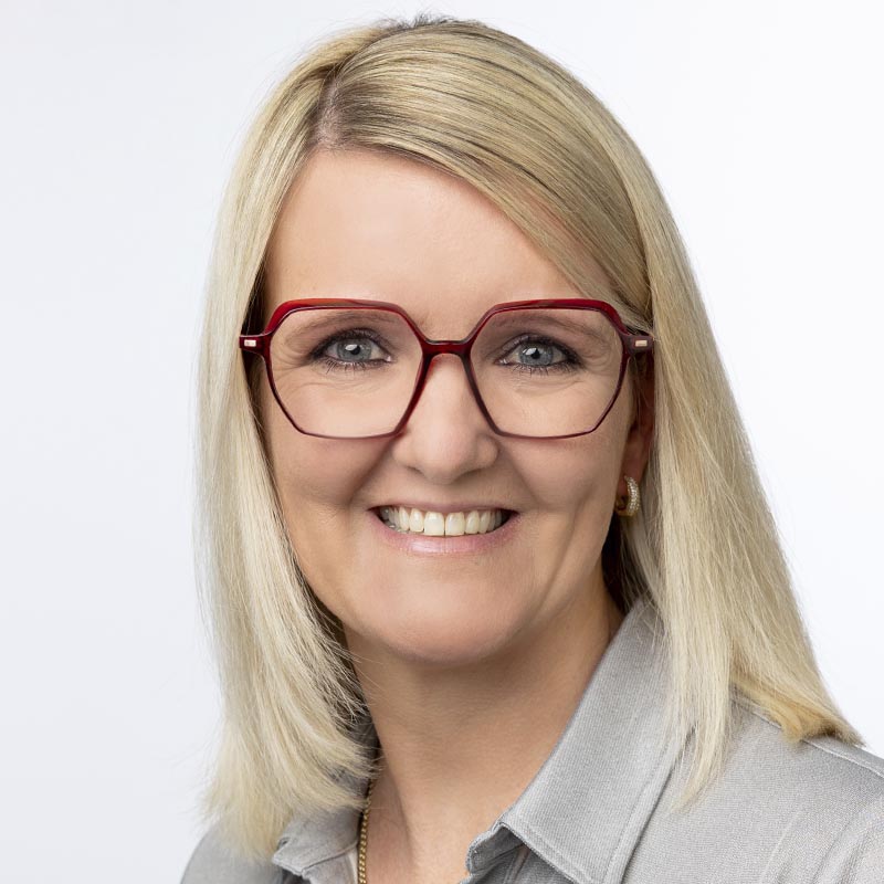TANJA<br>NEFZGER
